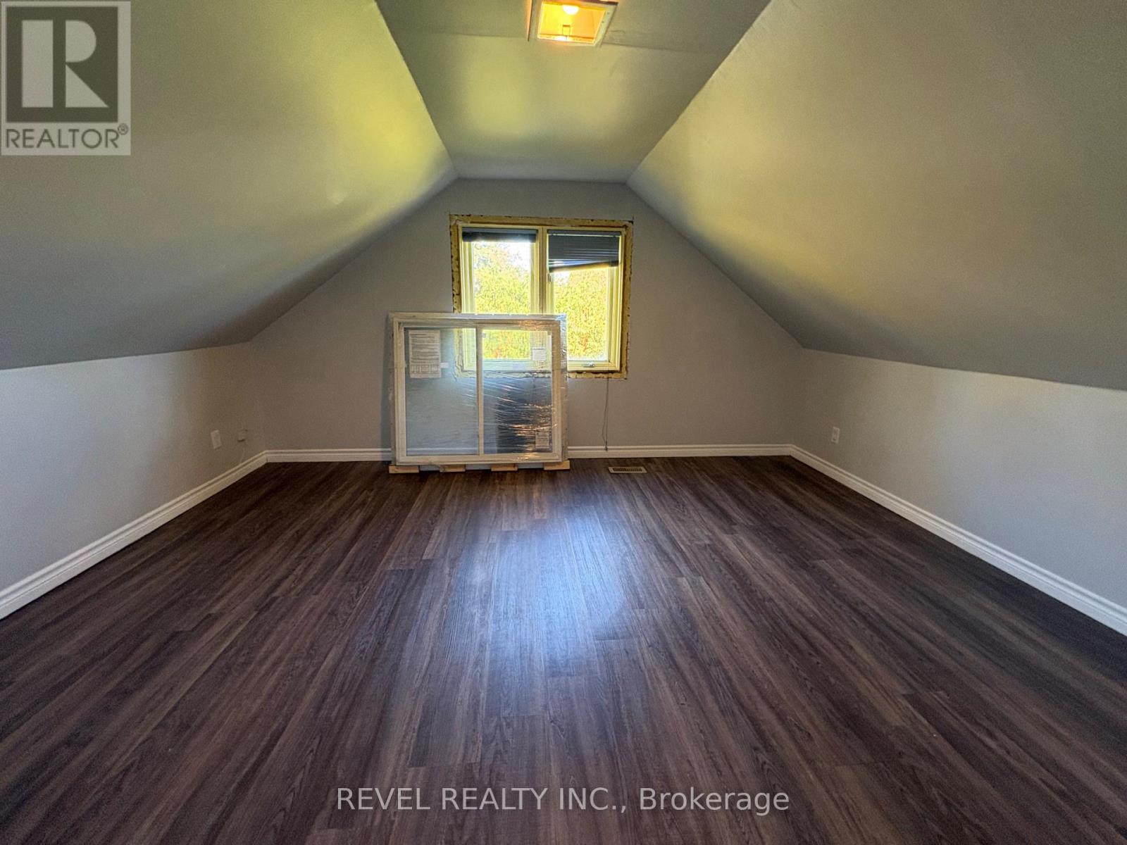 106 FIFTEENTH AVENUE - Image 17