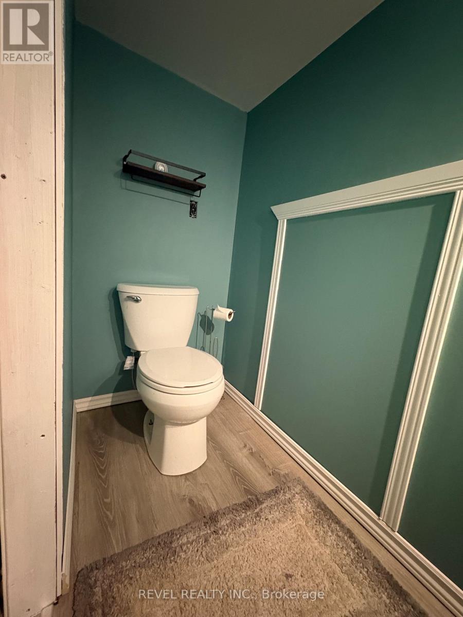 106 FIFTEENTH AVENUE - 21