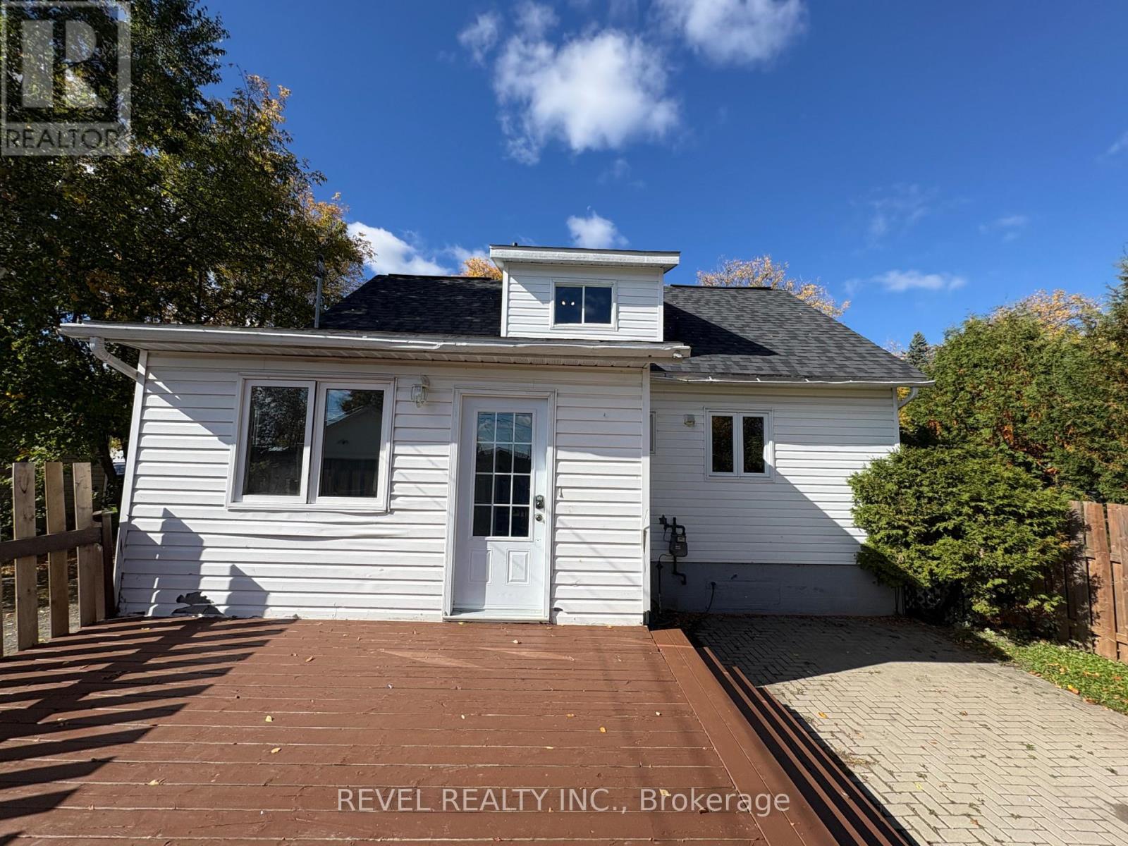106 FIFTEENTH AVENUE - Image 4