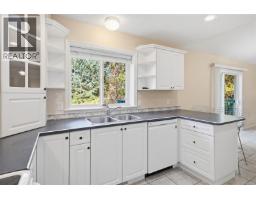 Entrance - 821 Shorewood Dr, Parksville, BC V9P1S1 Photo 10