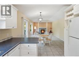 821 Shorewood Dr, Parksville, BC V9P1S1 Photo 11