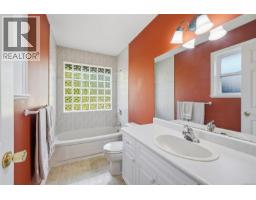 821 Shorewood Dr, Parksville, BC V9P1S1 Photo 18