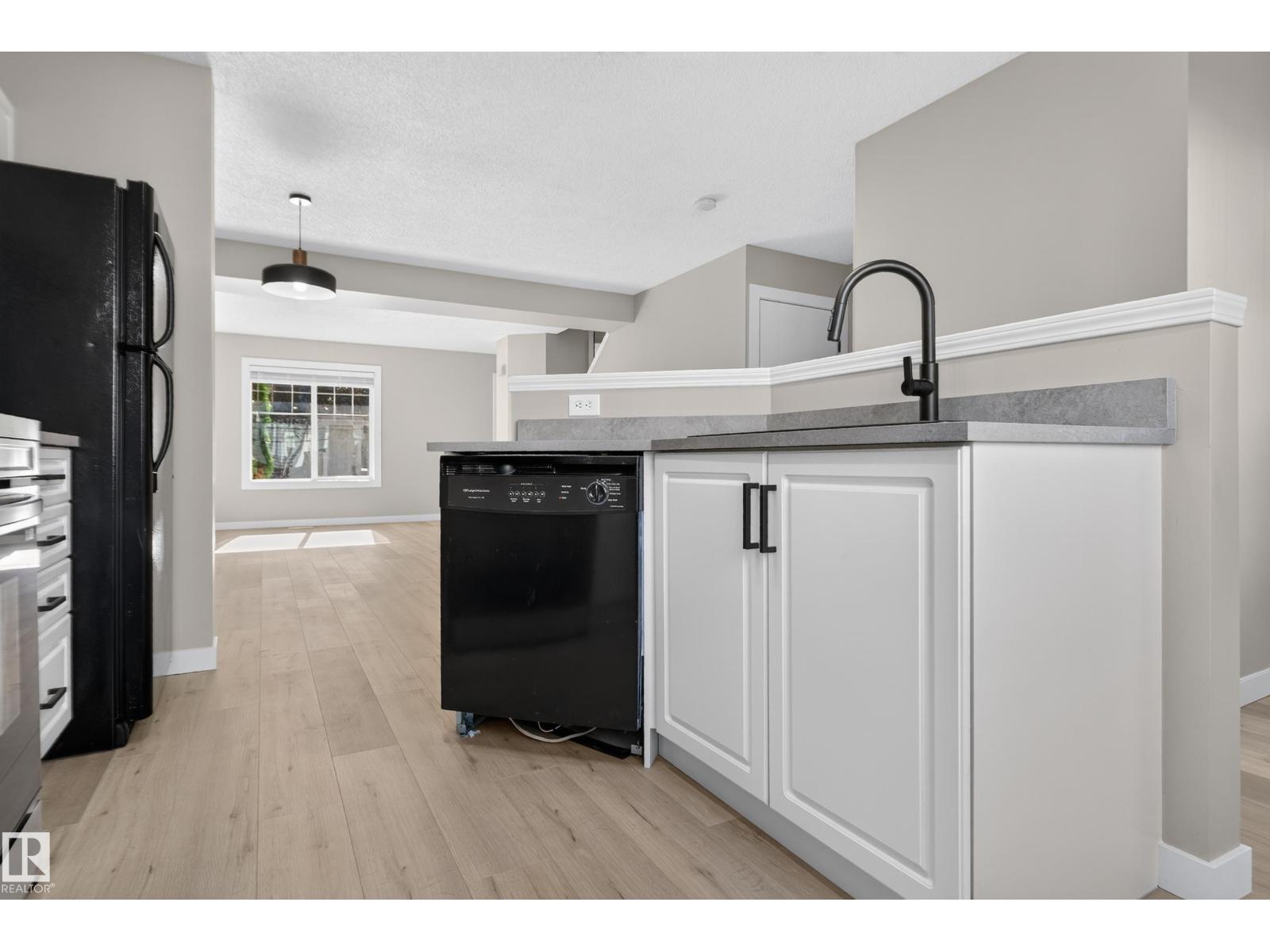 #22 8304 11 AV SW - 13