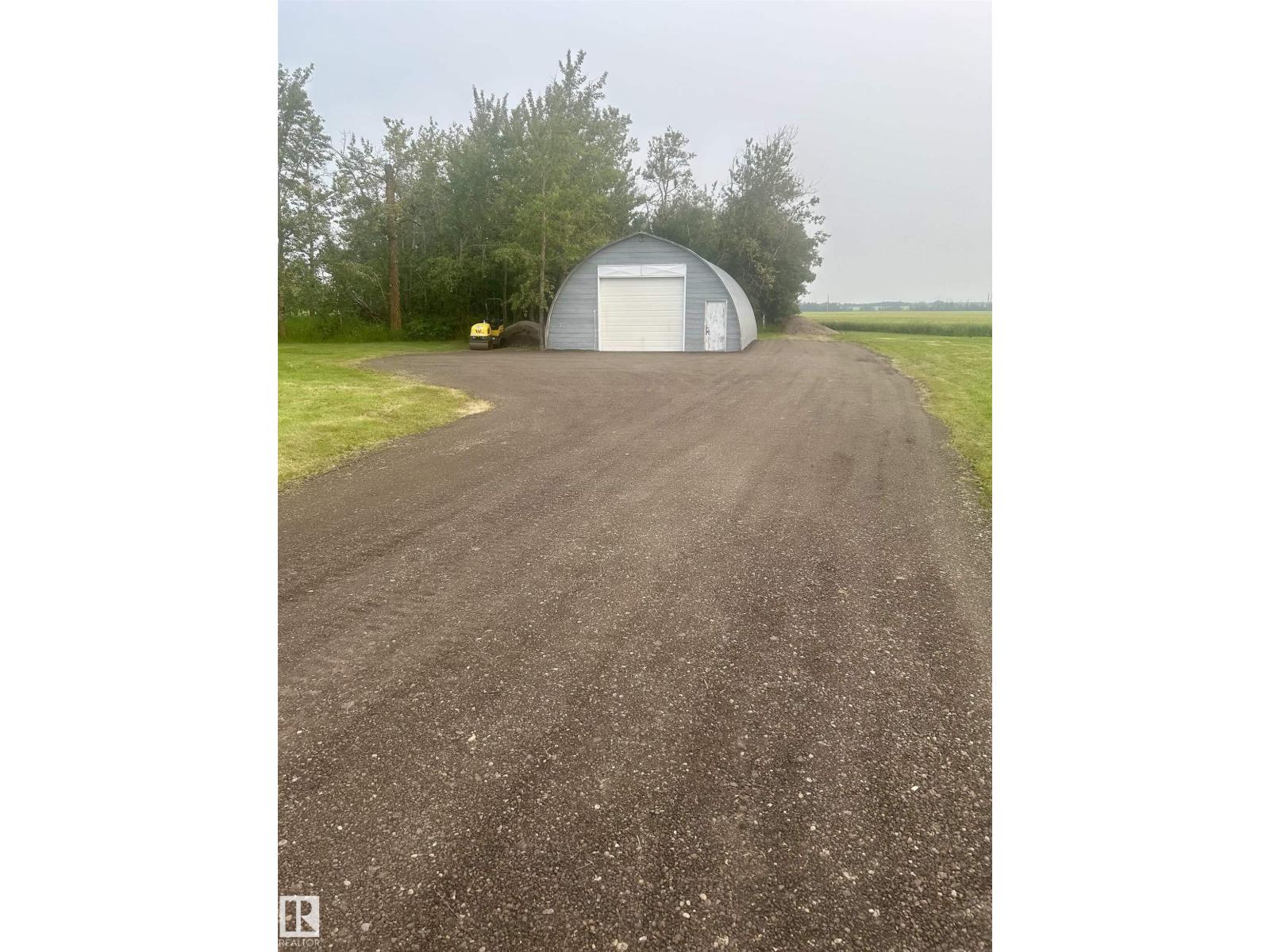 24223 Township Road 502, photo 11