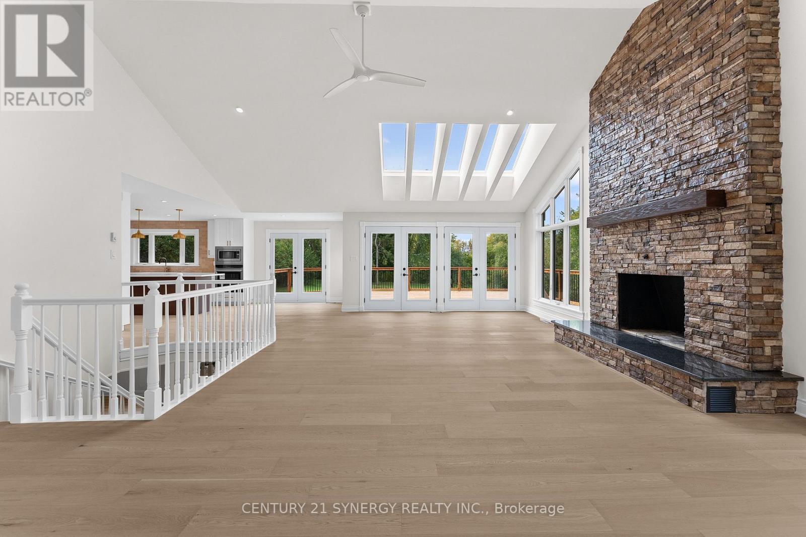 1580 GROVES ROAD - 12