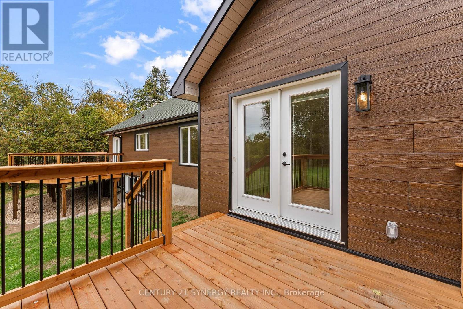 1580 GROVES ROAD - 26