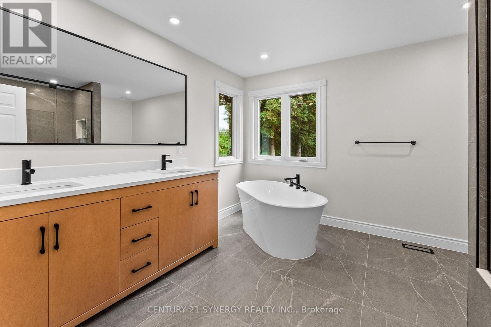 1580 GROVES ROAD - 31