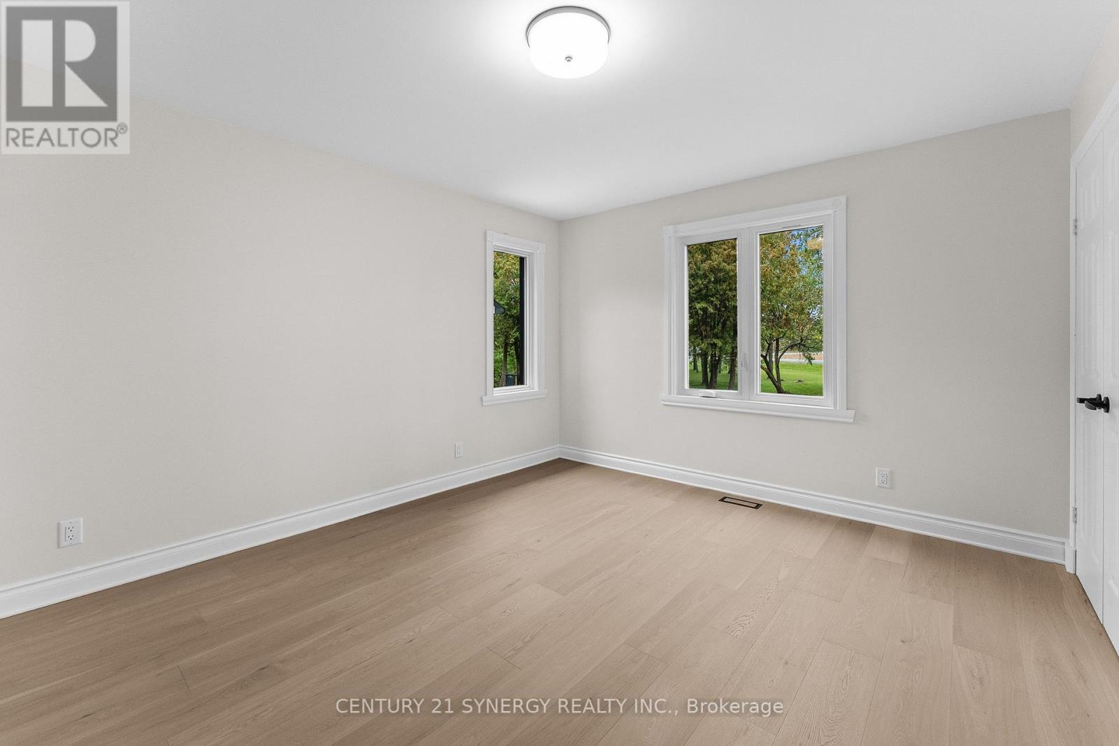 1580 GROVES ROAD - 35