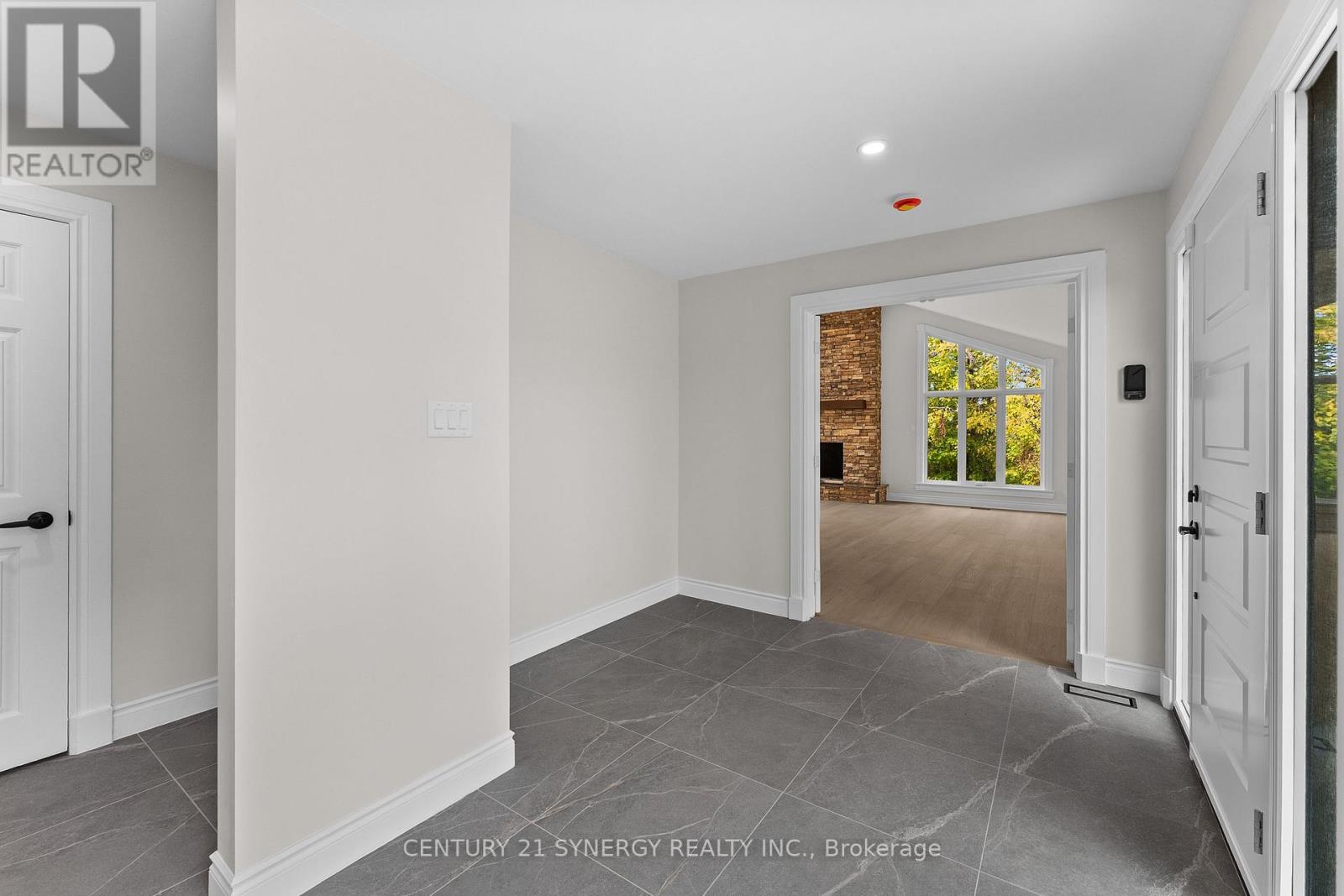 1580 GROVES ROAD - 5