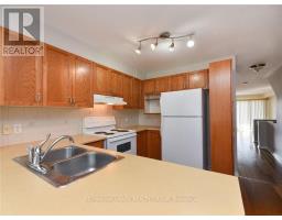 386 Crownridge Drive, Ottawa, ON K2M3A4 Photo 6