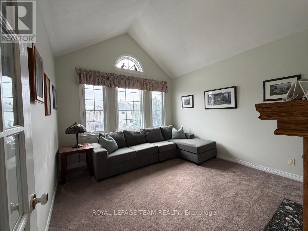25 REDPATH DRIVE - Image 8