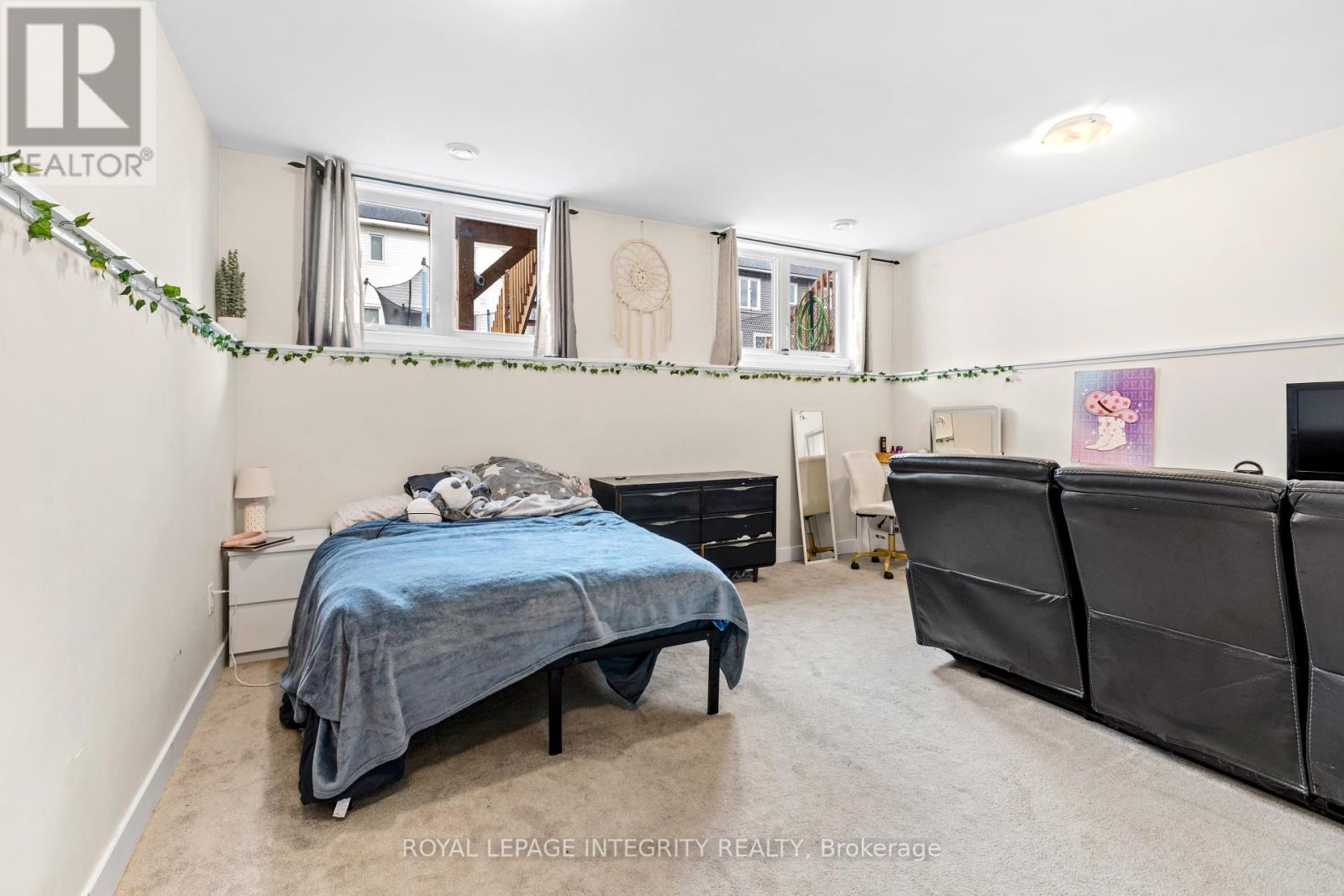 18 MARGARET GRAHAM TERRACE - Image 28