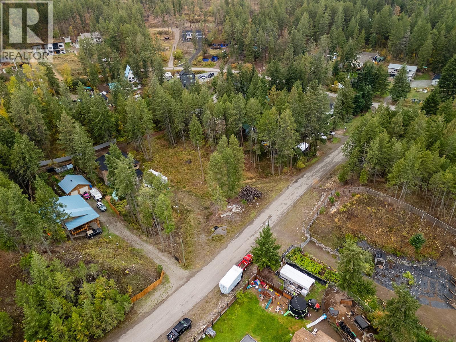  861 Balsam Road, Fintry
