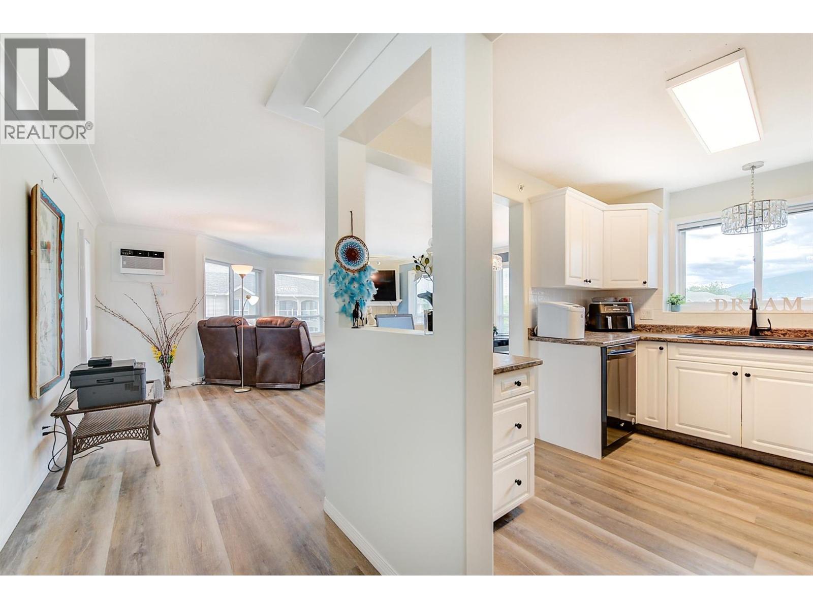 #413 1964 Enterprise Way - 9
