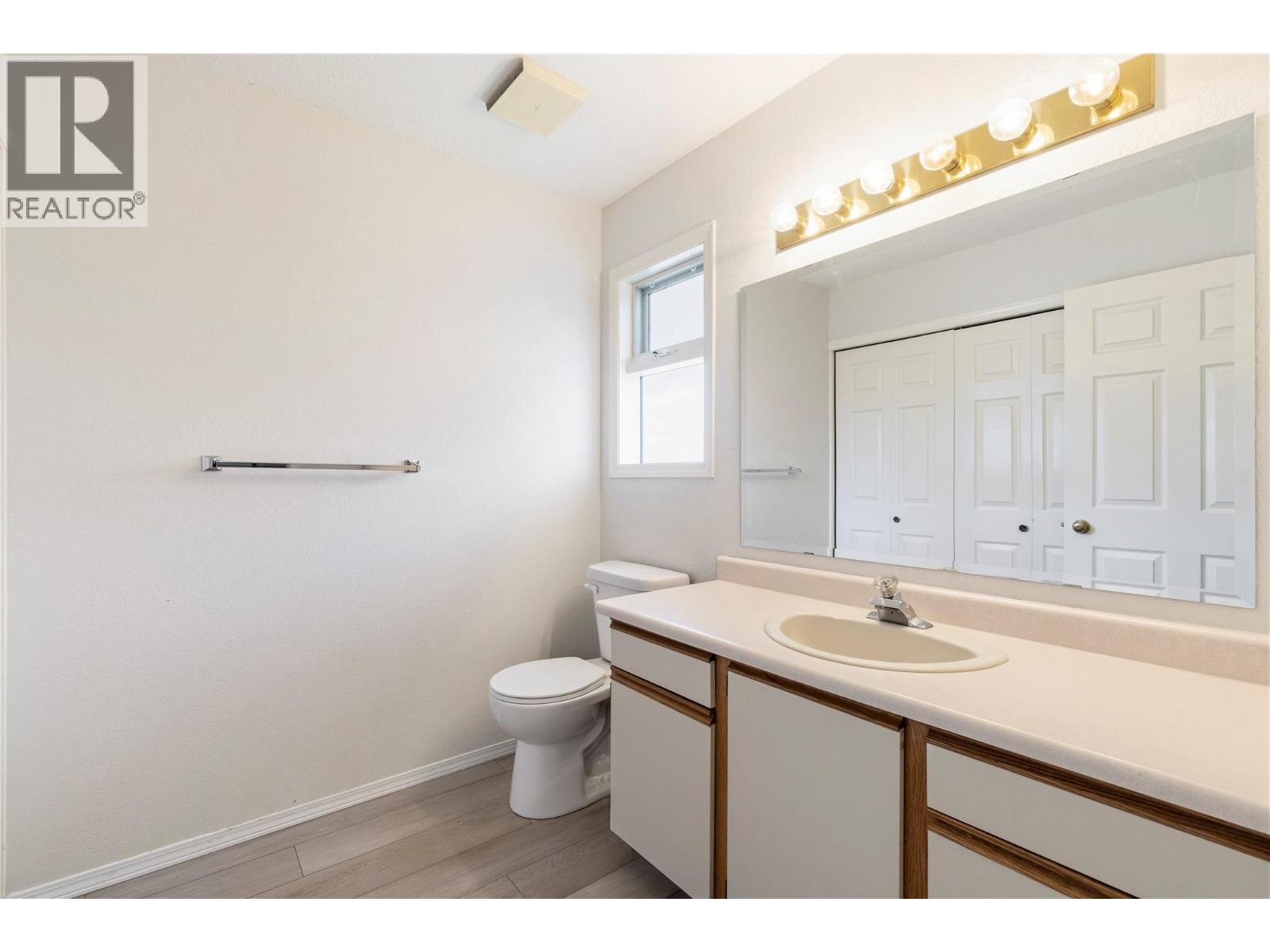 #6 600 10 Street SW - 14