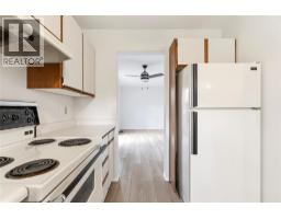 Bedroom - 600 10 Street Sw Unit# 6, Salmon Arm, BC V1E1J7 Photo 7