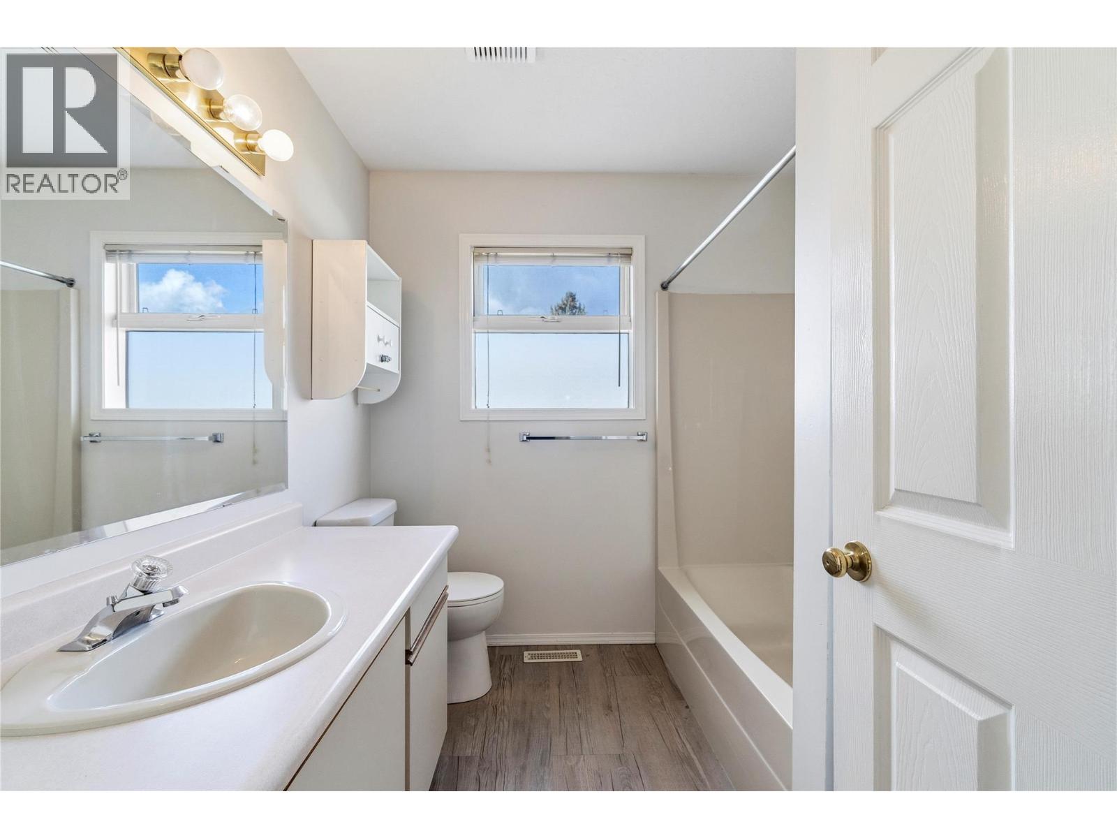 600 10 Street SW Unit# 6, Salmon Arm