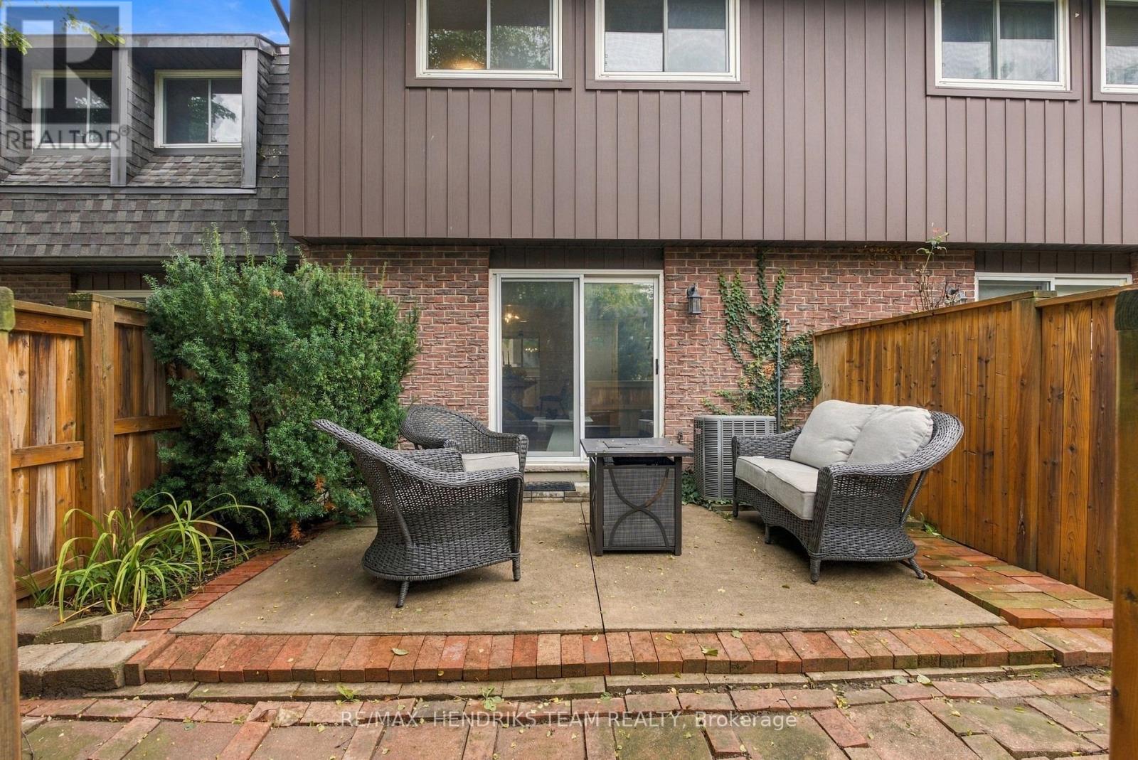 #37 151 LINWELL ROAD - Image 28