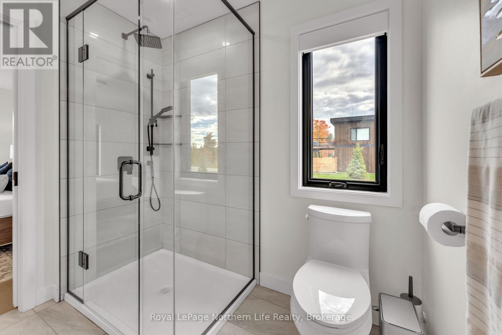164 SUGARBUSH STREET - 22