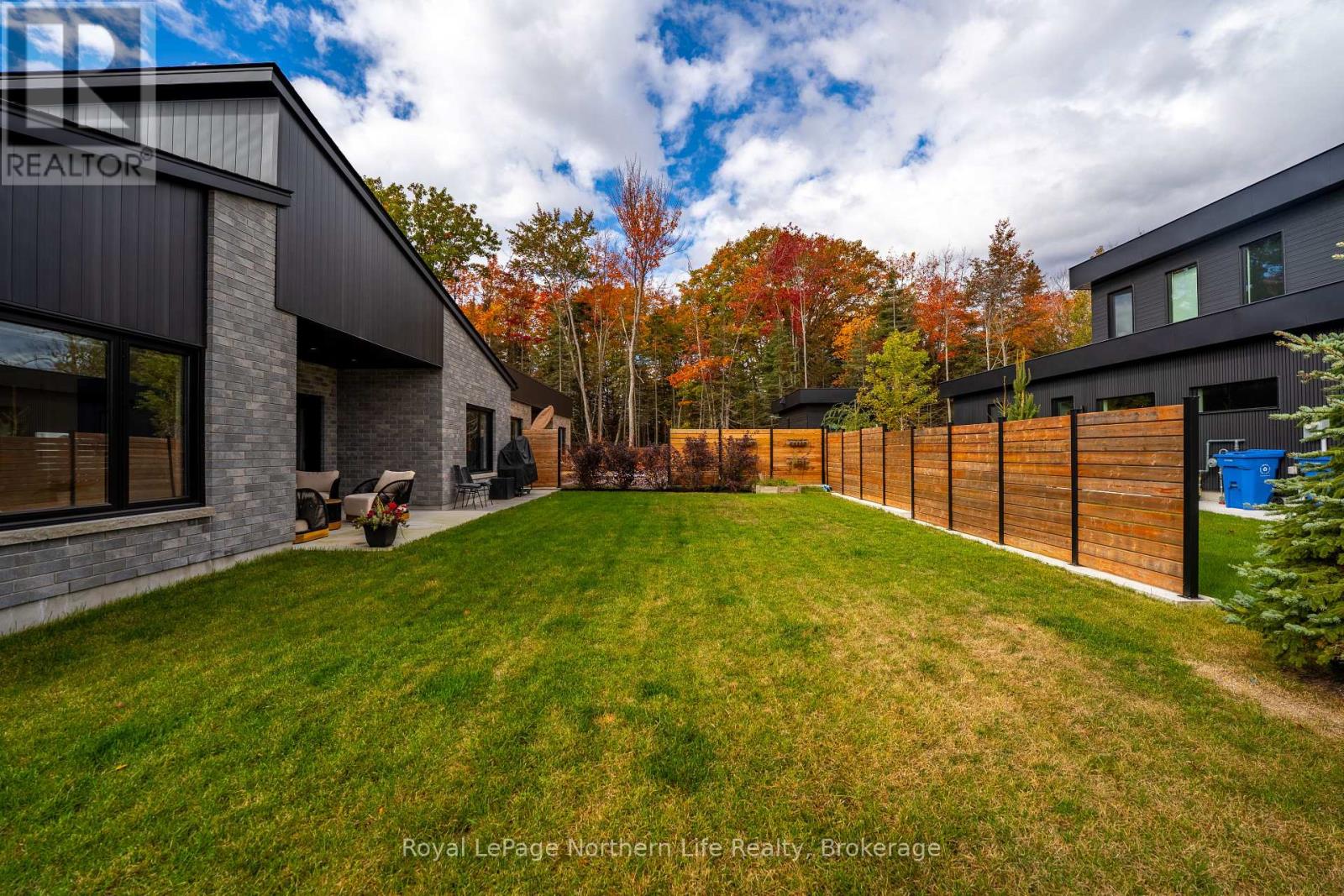 164 SUGARBUSH STREET - 33