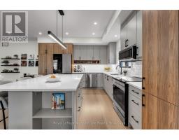 Mud room - 164 Sugarbush Street, North Bay, ON P1C1M8 Photo 12