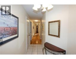 147 Arbour Brook Lane, photo 4