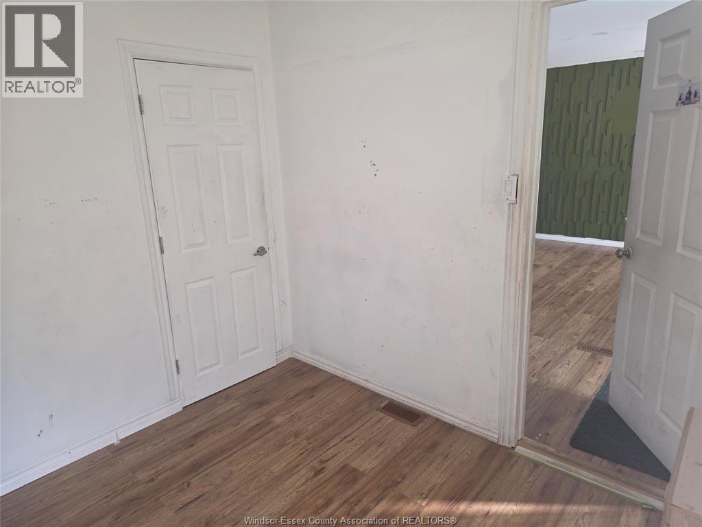 1108 Brock STREET - 10