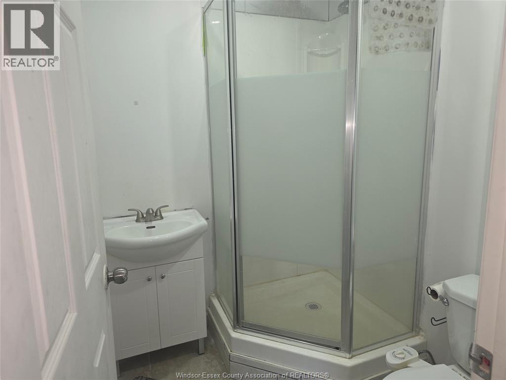 1108 Brock STREET - 17
