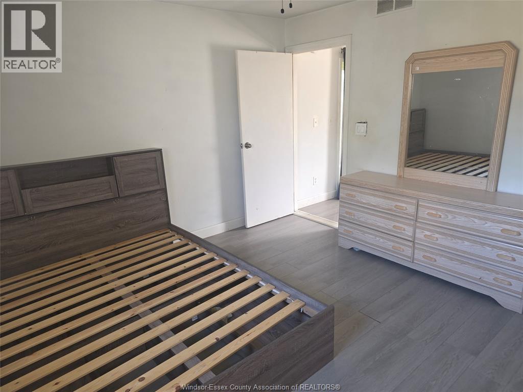1108 Brock STREET - Image 7
