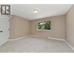 585 Hansen Ave, Langford, BC V9B5V2 Photo 25