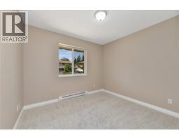 585 Hansen Ave, Langford, BC V9B5V2 Photo 29
