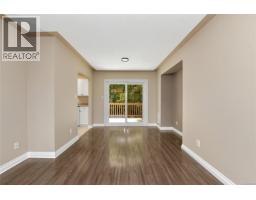 Bedroom - 585 Hansen Ave, Langford, BC V9B5V2 Photo 9