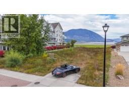 721 Harbourfront Drive, Salmon Arm, BC V1E3L4 Photo 12