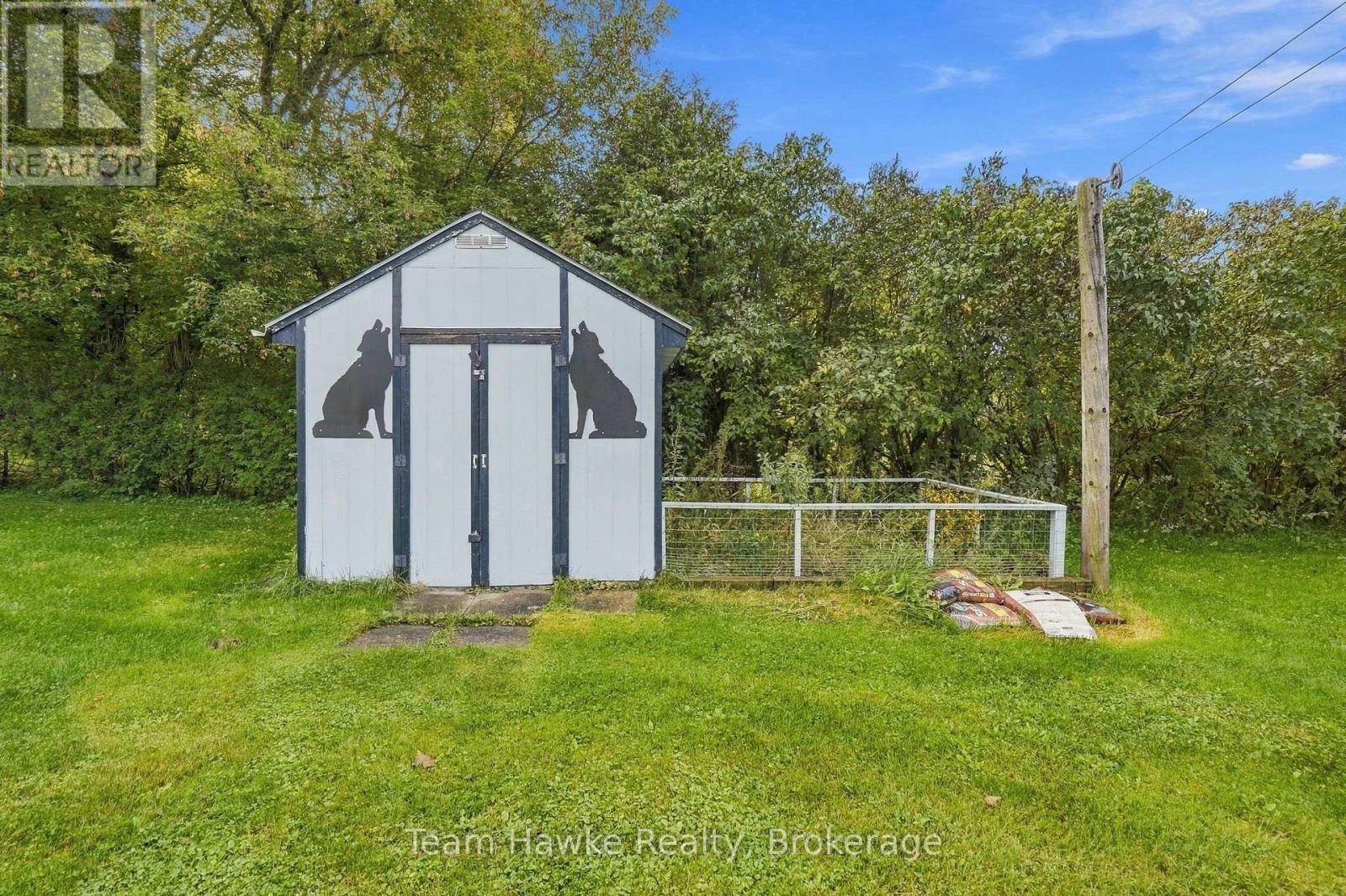 385 LAFONTAINE ROAD W - 37