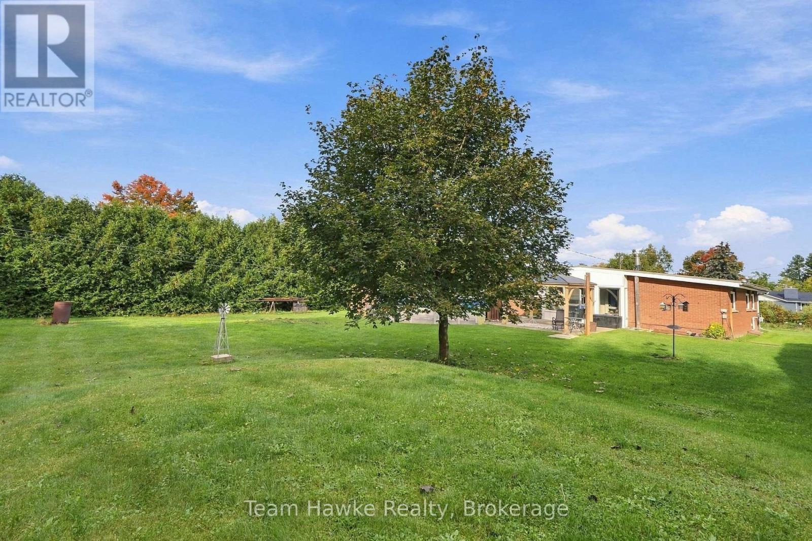 385 LAFONTAINE ROAD W - Image 38
