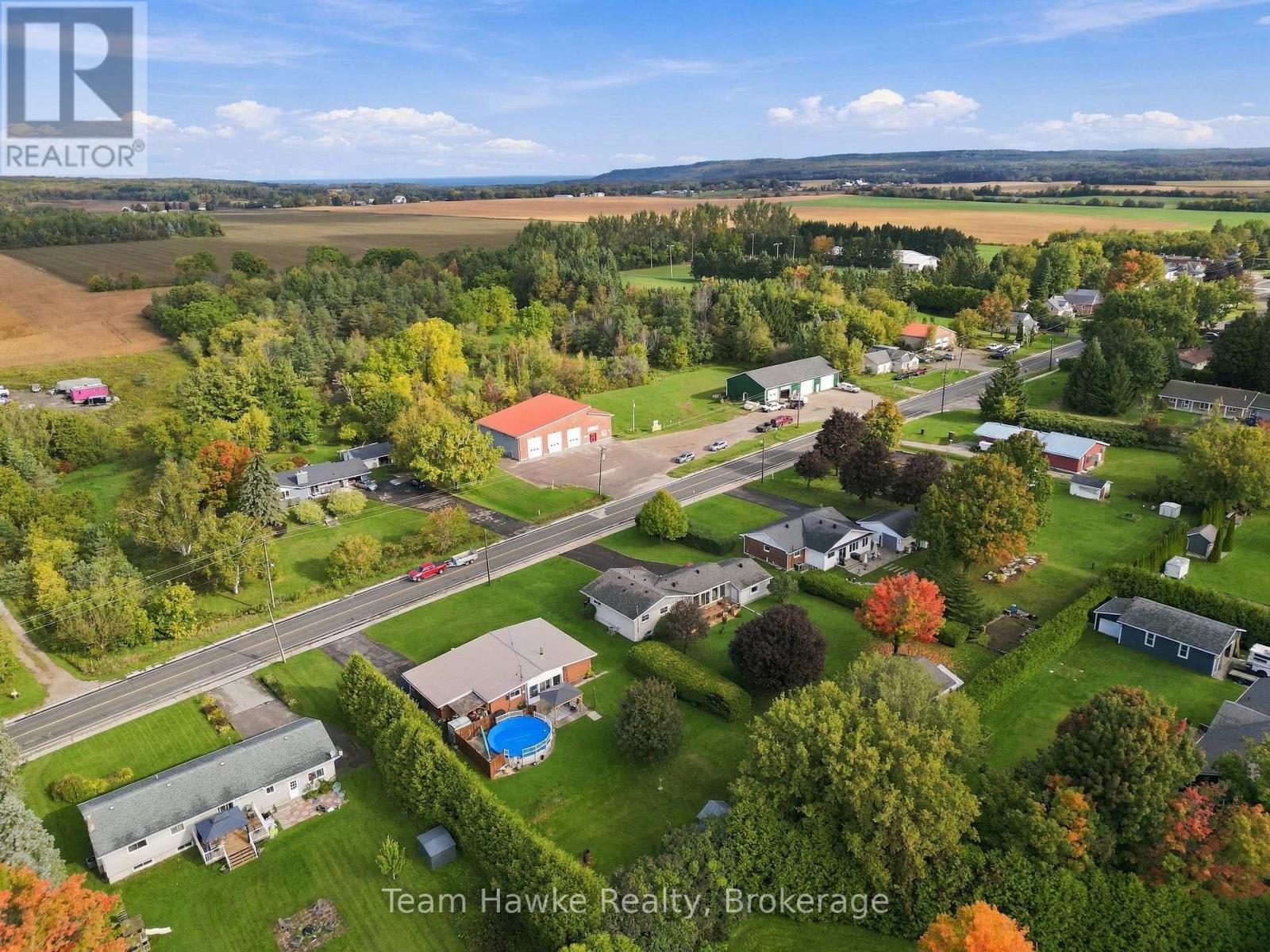 385 LAFONTAINE ROAD W - Image 44