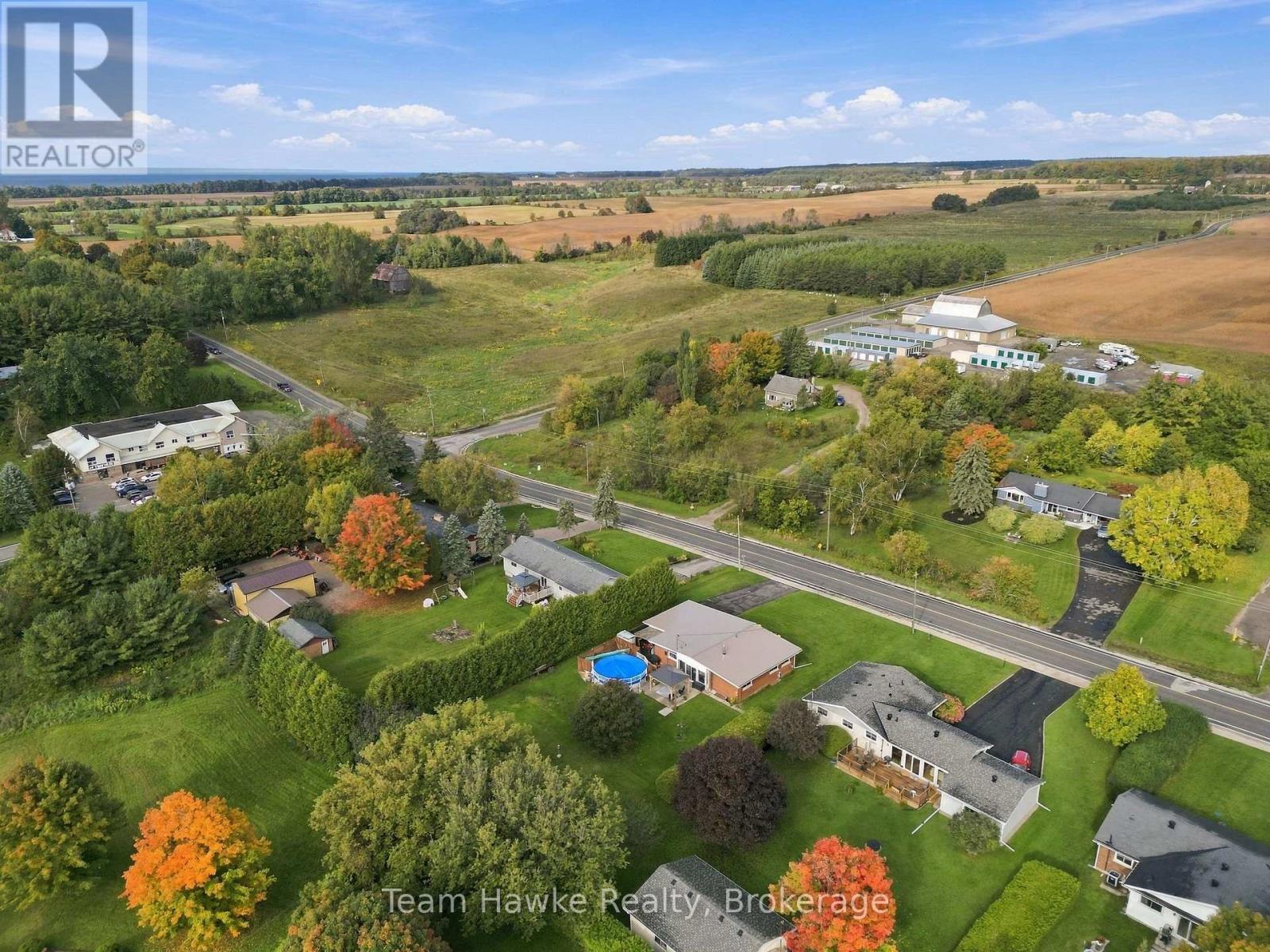 385 LAFONTAINE ROAD W - 45
