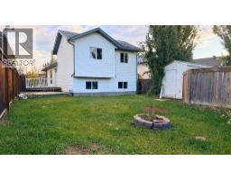 7302 104a Street, Grande Prairie, AB T8W2N7 Photo 23