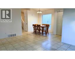 Dining room - 7302 104a Street, Grande Prairie, AB T8W2N7 Photo 6