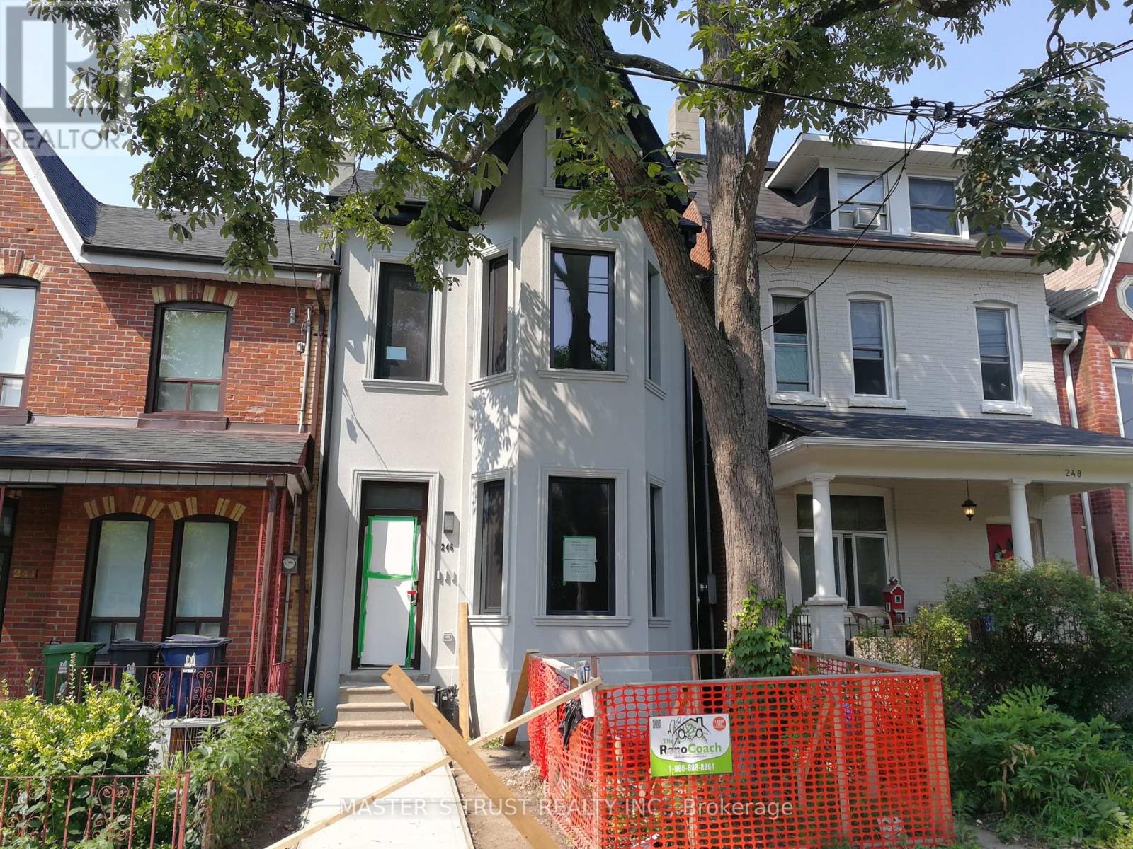 Photo of 246 Lippincott Street