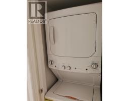 Lowunit - 246 Lippincott Street, Toronto, ON M5S2P5 Photo 12