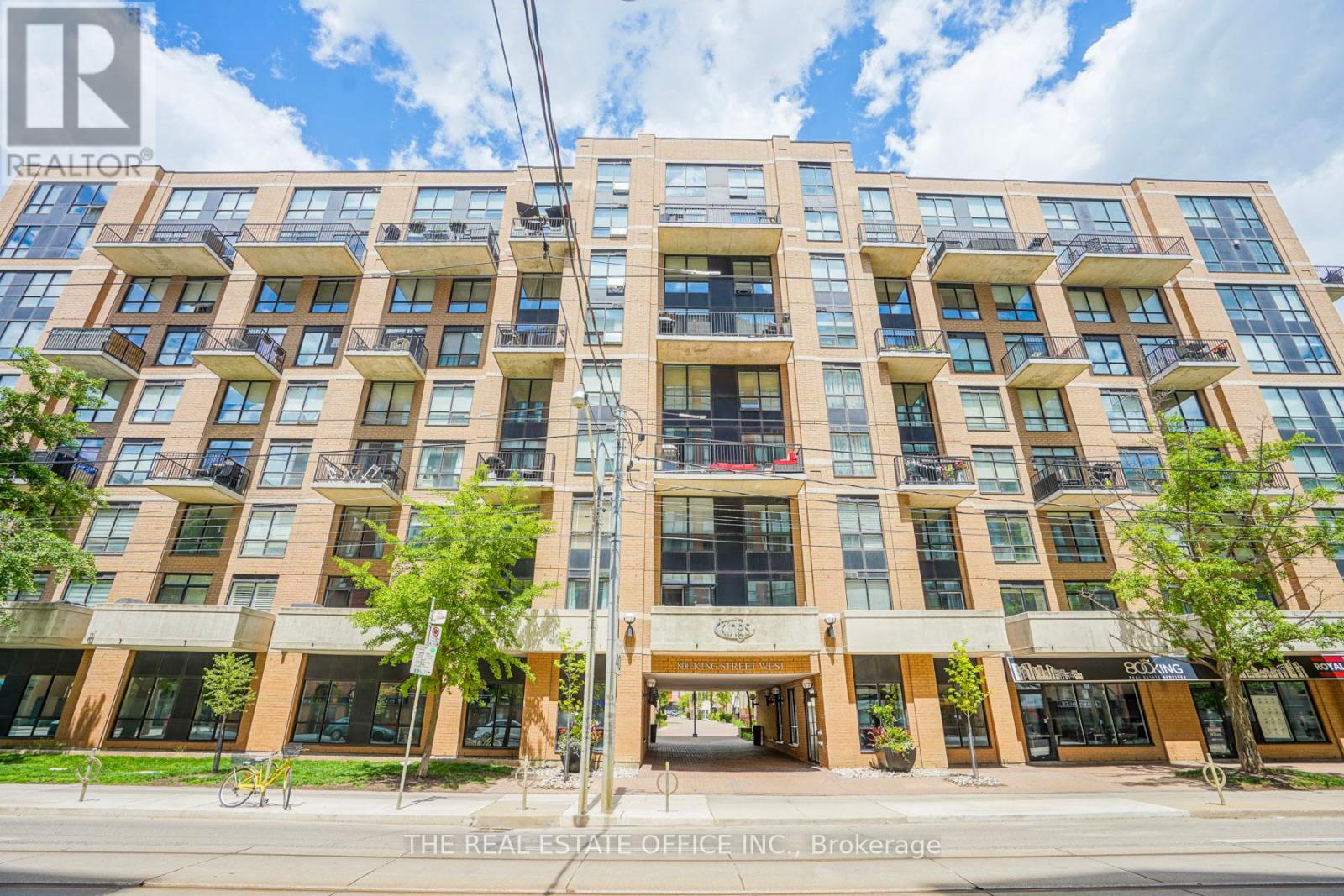 Photo of 800 King Street