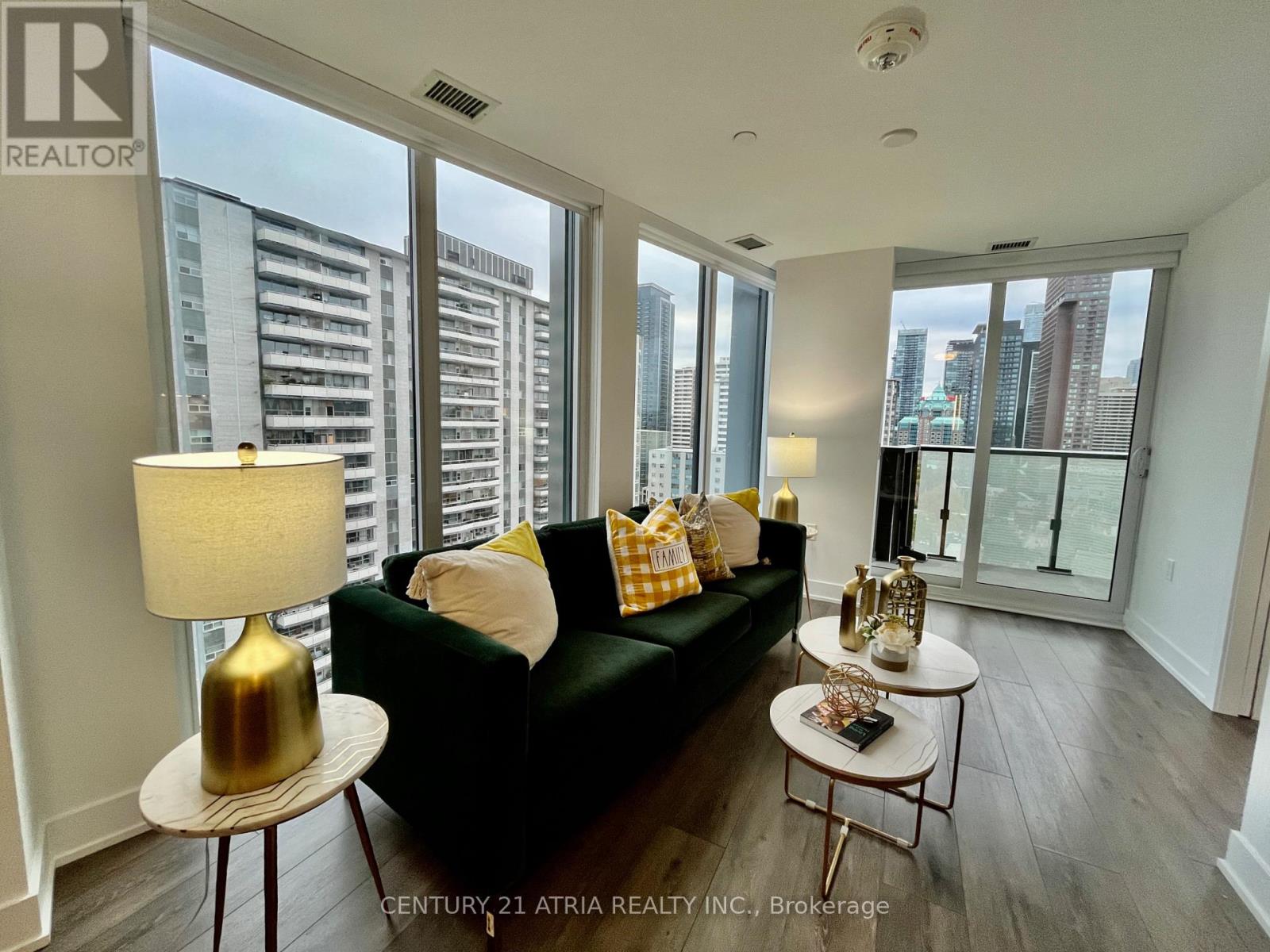 #1608 575 BLOOR STREET E - 10