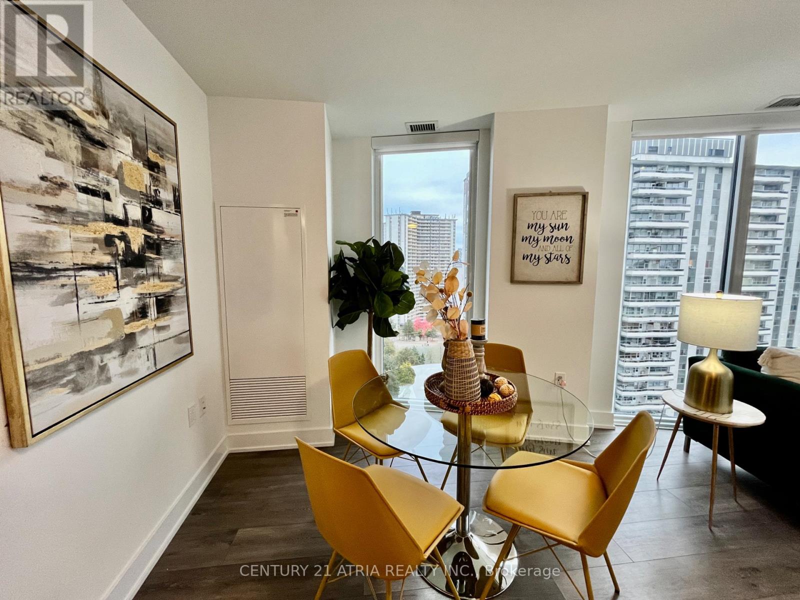 #1608 575 BLOOR STREET E - 17