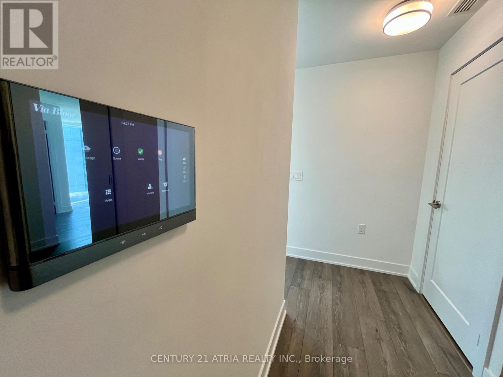 #1608 575 BLOOR STREET E - 22