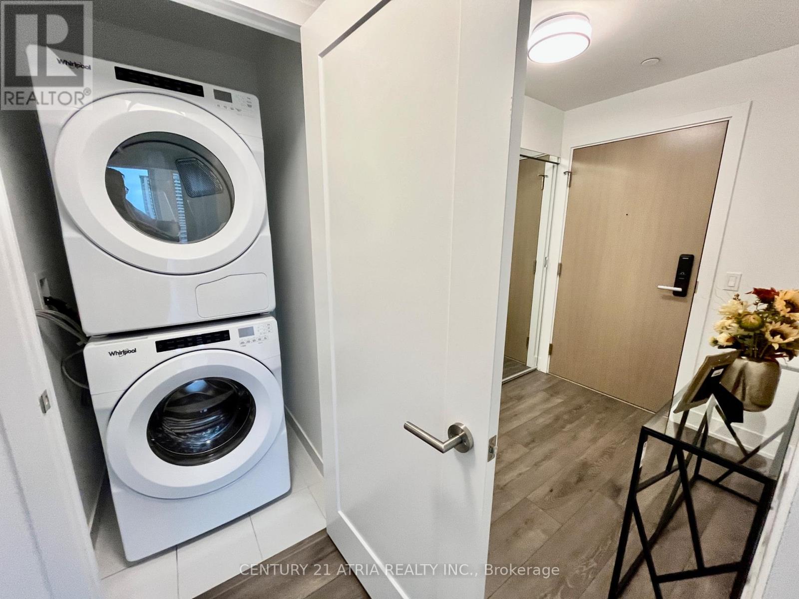 1608- 575 Bloor Street East, Toronto, ON photo 5
