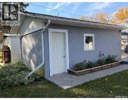 77 Fourth Avenue N, Yorkton, SK S3N1A4 Photo 36