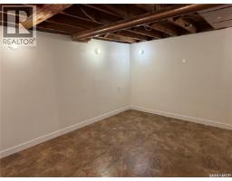 77 Fourth Avenue N, Yorkton, SK S3N1A4 Photo 21