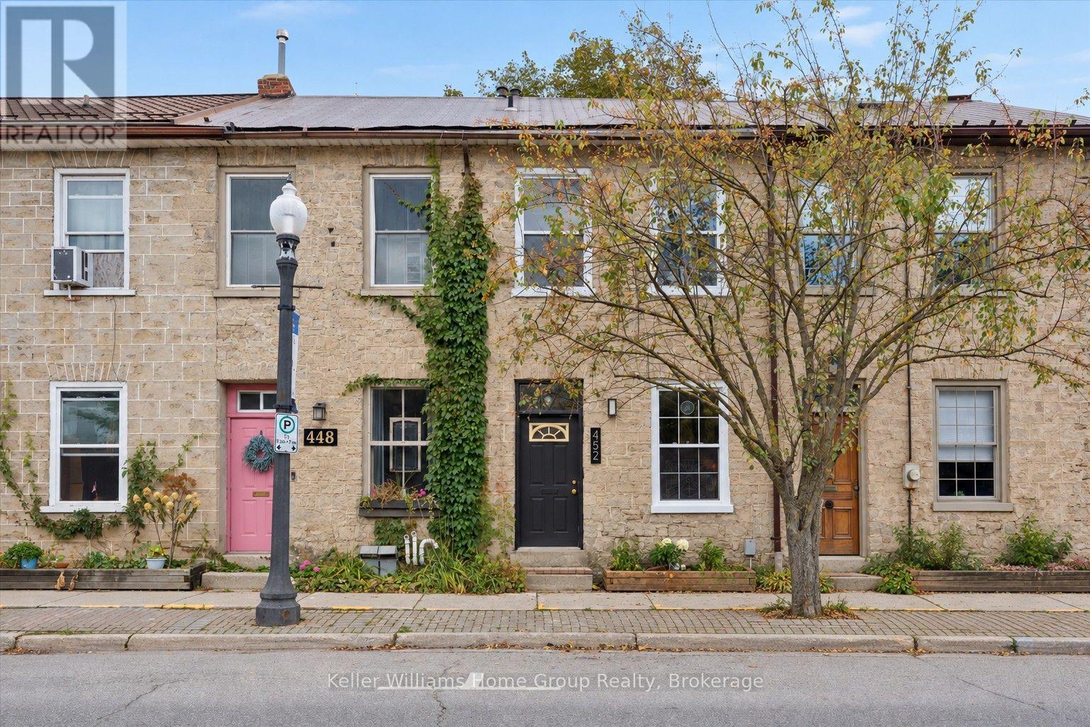452 ST ANDREW STREET W - 1