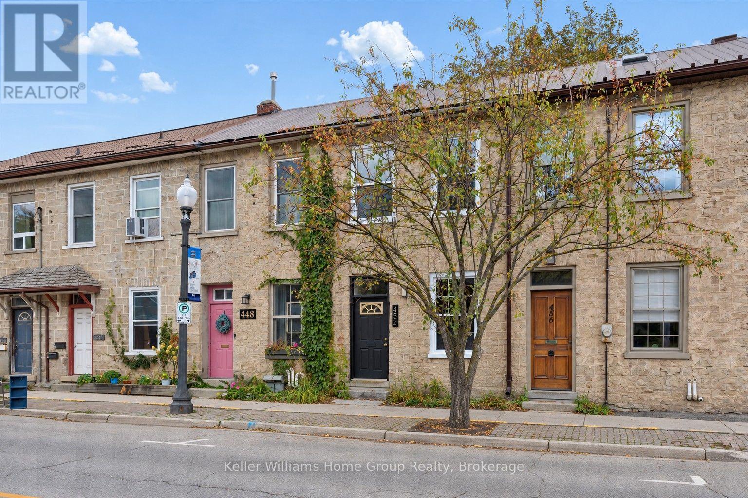 452 ST ANDREW STREET W - 2